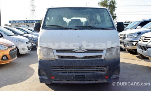 Buy Import Toyota Hiace White Car in Import - Dubai in Abseron Buy Import Toyota Hiace White Car in Import - Dubai in Abseron