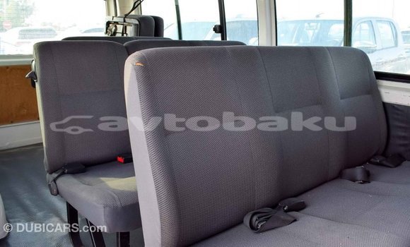 Buy Import Toyota Hiace White Car in Import - Dubai in Abseron Buy Import Toyota Hiace White Car in Import - Dubai in Abseron