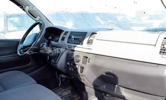 Buy Import Toyota Hiace White Car in Import - Dubai in Abseron Buy Import Toyota Hiace White Car in Import - Dubai in Abseron