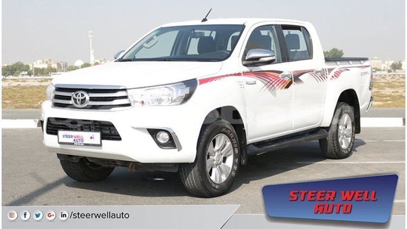 Big with watermark toyota hilux abseron import dubai 1386