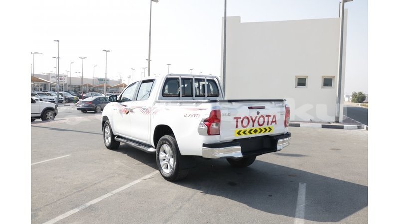Big with watermark toyota hilux abseron import dubai 1386