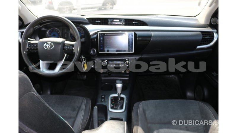 Big with watermark toyota hilux abseron import dubai 1386