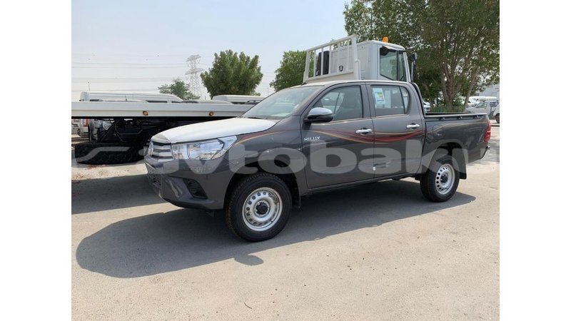 Big with watermark toyota hilux abseron import dubai 1453