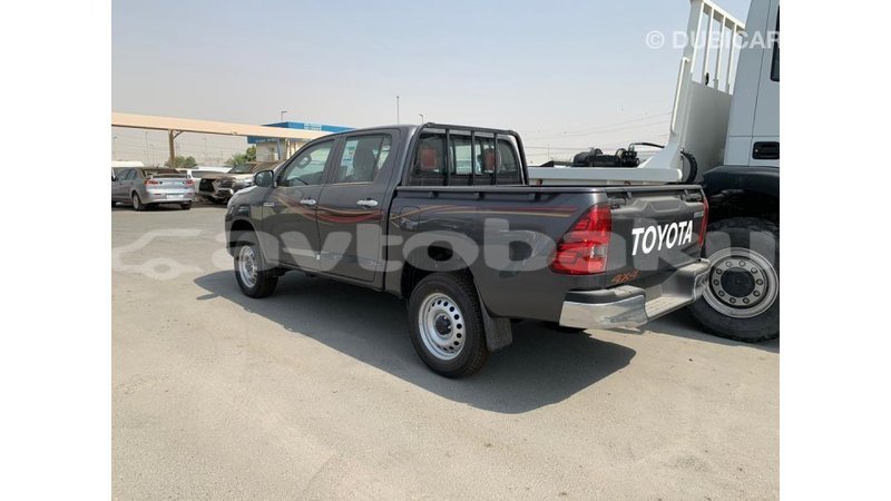Big with watermark toyota hilux abseron import dubai 1453