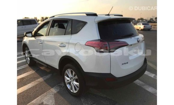 Buy Import Toyota 4Runner White Car in Import - Dubai in Abseron Buy Import Toyota 4Runner White Car in Import - Dubai in Abseron