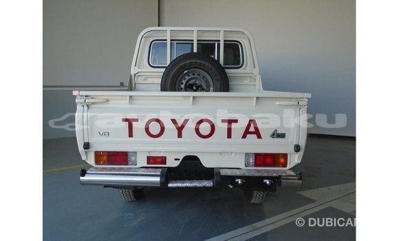 Buy Import Toyota Land Cruiser White Car in Import - Dubai in Abseron Buy Import Toyota Land Cruiser White Car in Import - Dubai in Abseron