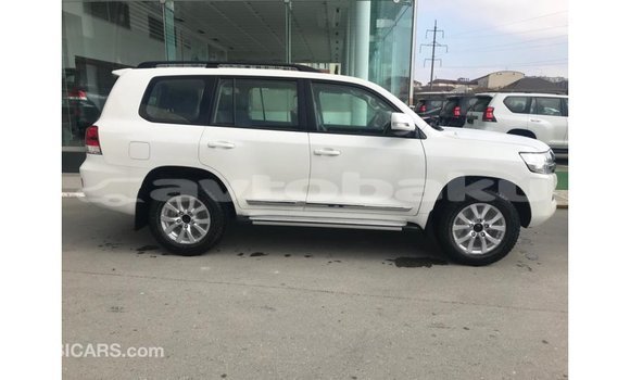 Buy Import Toyota Land Cruiser White Car in Import - Dubai in Abseron Buy Import Toyota Land Cruiser White Car in Import - Dubai in Abseron