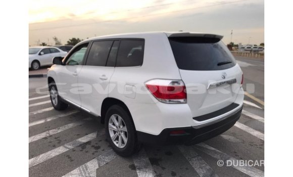 Buy Import Toyota Highlander White Car in Import - Dubai in Abseron Buy Import Toyota Highlander White Car in Import - Dubai in Abseron