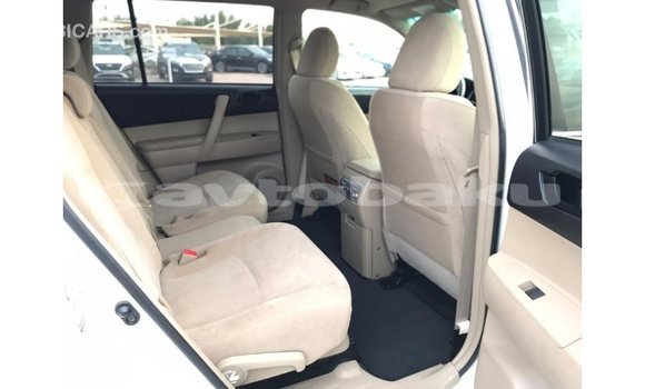 Buy Import Toyota Highlander White Car in Import - Dubai in Abseron Buy Import Toyota Highlander White Car in Import - Dubai in Abseron