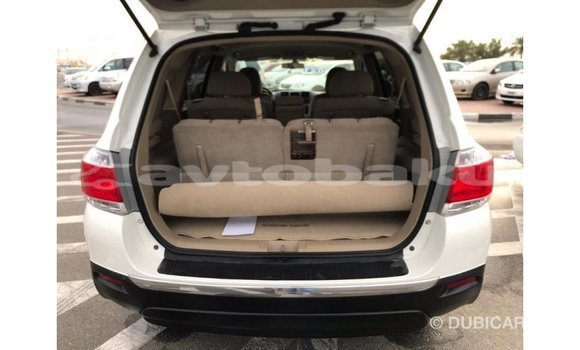 Buy Import Toyota Highlander White Car in Import - Dubai in Abseron Buy Import Toyota Highlander White Car in Import - Dubai in Abseron