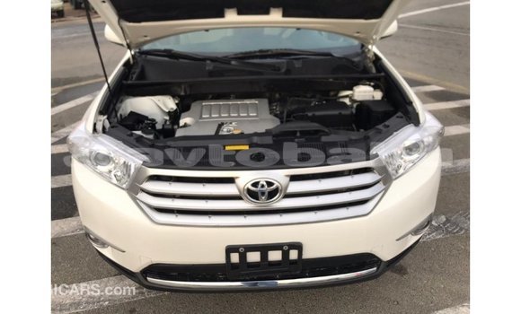 Buy Import Toyota Highlander White Car in Import - Dubai in Abseron Buy Import Toyota Highlander White Car in Import - Dubai in Abseron