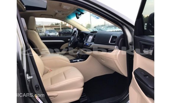 Buy Import Toyota Highlander Other Car in Import - Dubai in Abseron Buy Import Toyota Highlander Other Car in Import - Dubai in Abseron