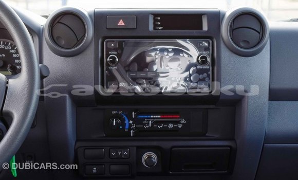 Buy Import Toyota Land Cruiser White Car in Import - Dubai in Abseron Buy Import Toyota Land Cruiser White Car in Import - Dubai in Abseron