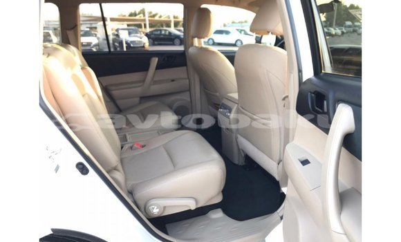Buy Import Toyota Highlander White Car in Import - Dubai in Abseron Buy Import Toyota Highlander White Car in Import - Dubai in Abseron