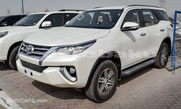 Buy Import Toyota Fortuner White Car in Import - Dubai in Abseron Buy Import Toyota Fortuner White Car in Import - Dubai in Abseron