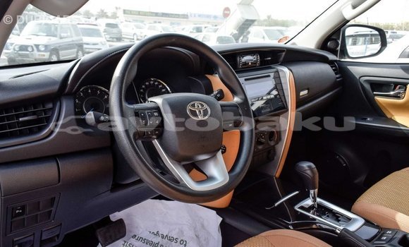 Buy Import Toyota Fortuner White Car in Import - Dubai in Abseron Buy Import Toyota Fortuner White Car in Import - Dubai in Abseron