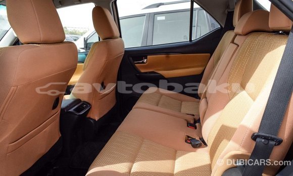 Buy Import Toyota Fortuner White Car in Import - Dubai in Abseron Buy Import Toyota Fortuner White Car in Import - Dubai in Abseron