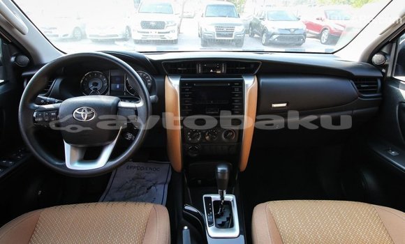 Buy Import Toyota Fortuner White Car in Import - Dubai in Abseron Buy Import Toyota Fortuner White Car in Import - Dubai in Abseron