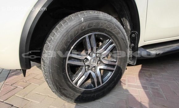 Buy Import Toyota Fortuner White Car in Import - Dubai in Abseron Buy Import Toyota Fortuner White Car in Import - Dubai in Abseron