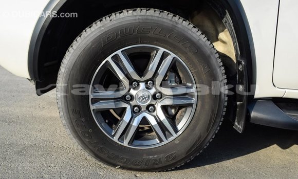 Buy Import Toyota Fortuner White Car in Import - Dubai in Abseron Buy Import Toyota Fortuner White Car in Import - Dubai in Abseron