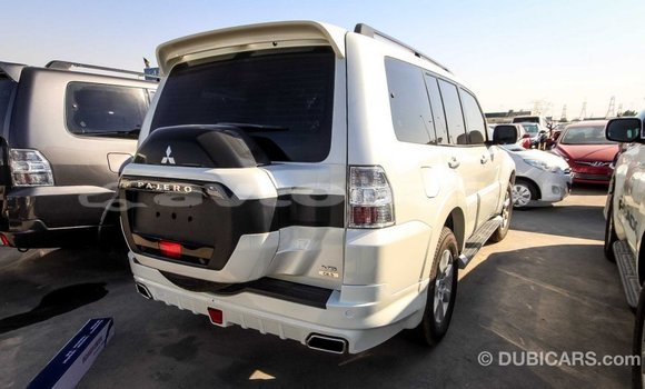 Buy Import Mitsubishi Pajero White Car in Import - Dubai in Abseron Buy Import Mitsubishi Pajero White Car in Import - Dubai in Abseron