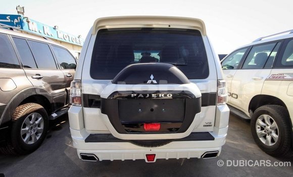 Buy Import Mitsubishi Pajero White Car in Import - Dubai in Abseron Buy Import Mitsubishi Pajero White Car in Import - Dubai in Abseron