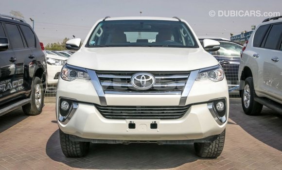 Buy Import Toyota Fortuner White Car in Import - Dubai in Abseron Buy Import Toyota Fortuner White Car in Import - Dubai in Abseron