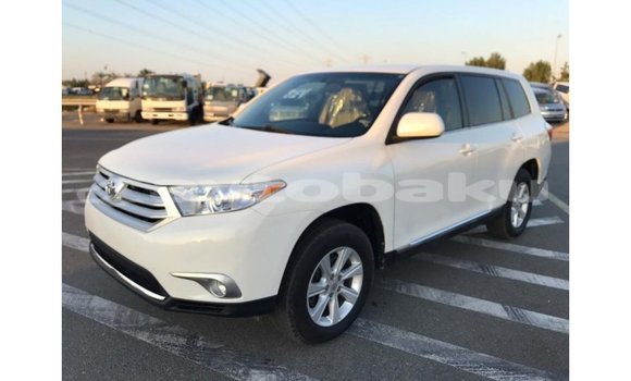 Buy Import Toyota Highlander White Car in Import - Dubai in Abseron Buy Import Toyota Highlander White Car in Import - Dubai in Abseron
