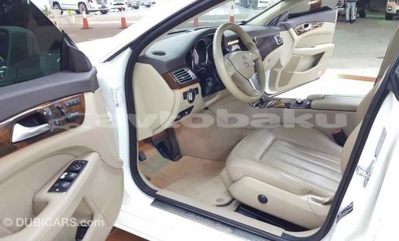 Buy Import Mercedes-Benz 190 (W201) White Car in Import - Dubai in Abseron Buy Import Mercedes-Benz 190 (W201) White Car in Import - Dubai in Abseron
