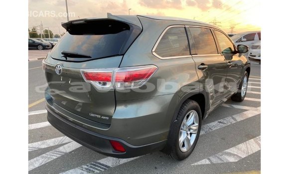 Buy Import Toyota Highlander Green Car in Import - Dubai in Abseron Buy Import Toyota Highlander Green Car in Import - Dubai in Abseron