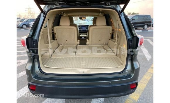 Buy Import Toyota Highlander Green Car in Import - Dubai in Abseron Buy Import Toyota Highlander Green Car in Import - Dubai in Abseron