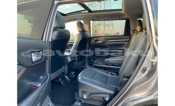 Buy Import Toyota Highlander Other Car in Import - Dubai in Abseron Buy Import Toyota Highlander Other Car in Import - Dubai in Abseron