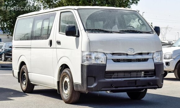 Buy Import Toyota Hiace White Car in Import - Dubai in Abseron Buy Import Toyota Hiace White Car in Import - Dubai in Abseron