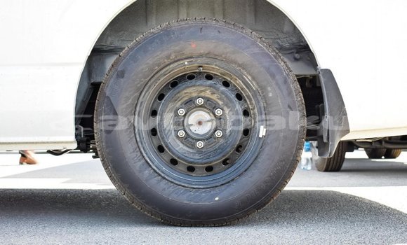 Buy Import Toyota Hiace White Car in Import - Dubai in Abseron Buy Import Toyota Hiace White Car in Import - Dubai in Abseron