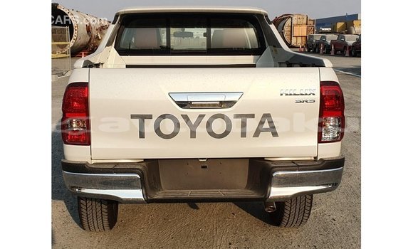 Buy Import Toyota Hilux White Car in Import - Dubai in Abseron Buy Import Toyota Hilux White Car in Import - Dubai in Abseron