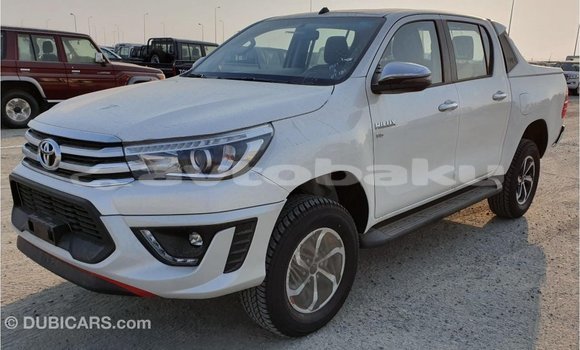 Buy Import Toyota Hilux White Car in Import - Dubai in Abseron Buy Import Toyota Hilux White Car in Import - Dubai in Abseron