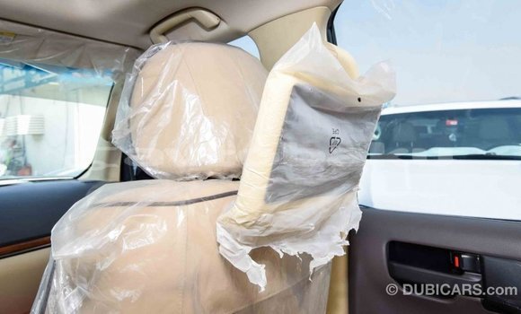 Buy Import Toyota Land Cruiser White Car in Import - Dubai in Abseron Buy Import Toyota Land Cruiser White Car in Import - Dubai in Abseron