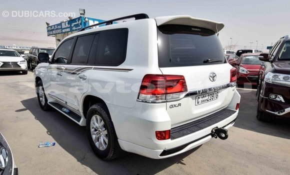 Buy Import Toyota Land Cruiser White Car in Import - Dubai in Abseron Buy Import Toyota Land Cruiser White Car in Import - Dubai in Abseron