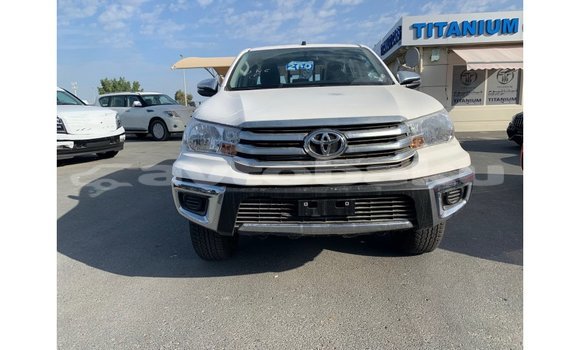 Buy Import Toyota Hilux White Car in Import - Dubai in Abseron Buy Import Toyota Hilux White Car in Import - Dubai in Abseron