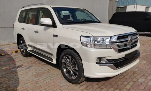 Buy Import Toyota Land Cruiser White Car in Import - Dubai in Abseron Buy Import Toyota Land Cruiser White Car in Import - Dubai in Abseron