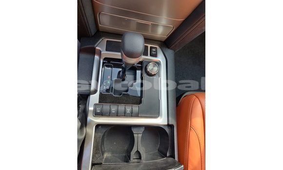 Buy Import Toyota Land Cruiser White Car in Import - Dubai in Abseron Buy Import Toyota Land Cruiser White Car in Import - Dubai in Abseron