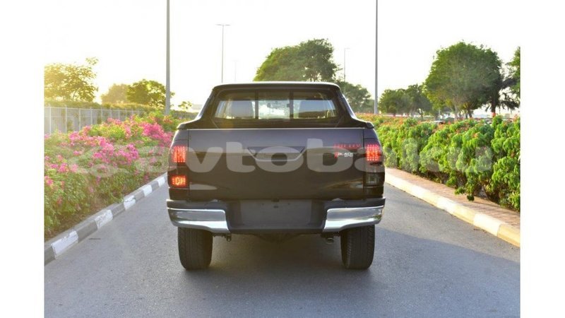 Big with watermark toyota hilux abseron import dubai 1714