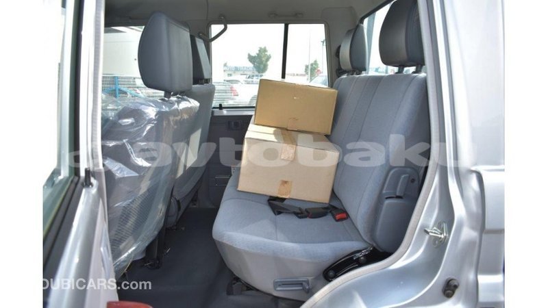 Big with watermark toyota land cruiser abseron import dubai 1717