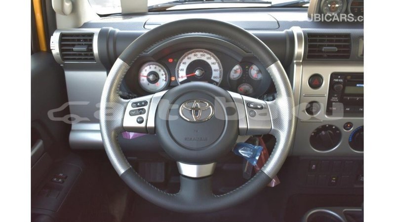 Big with watermark toyota fj cruiser abseron import dubai 1718