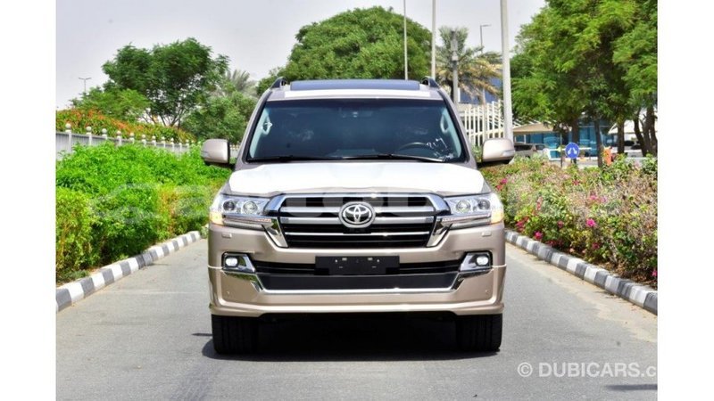 Big with watermark toyota land cruiser abseron import dubai 1719