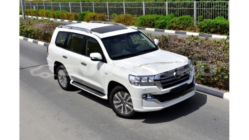 Big with watermark toyota land cruiser abseron import dubai 1723