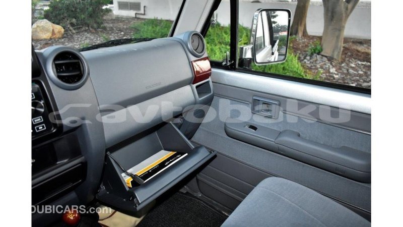 Big with watermark toyota land cruiser abseron import dubai 1725