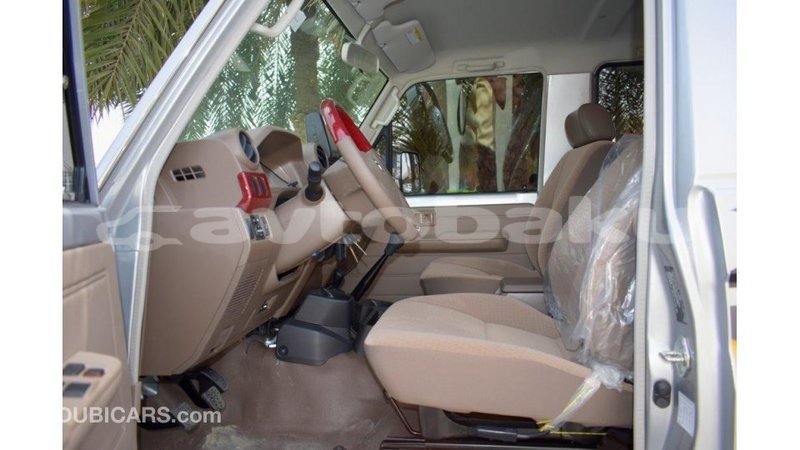 Big with watermark toyota land cruiser abseron import dubai 1730