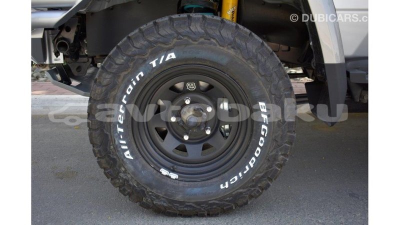 Big with watermark toyota land cruiser abseron import dubai 1730