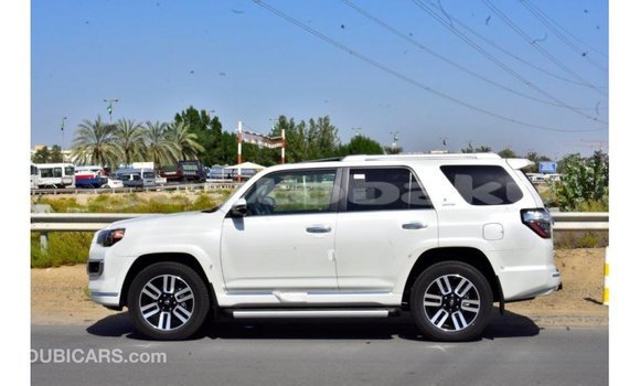 Buy Import Toyota 4Runner White Car in Import - Dubai in Abseron Buy Import Toyota 4Runner White Car in Import - Dubai in Abseron
